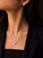 geometric v pendant necklace & stud earrings set (7)